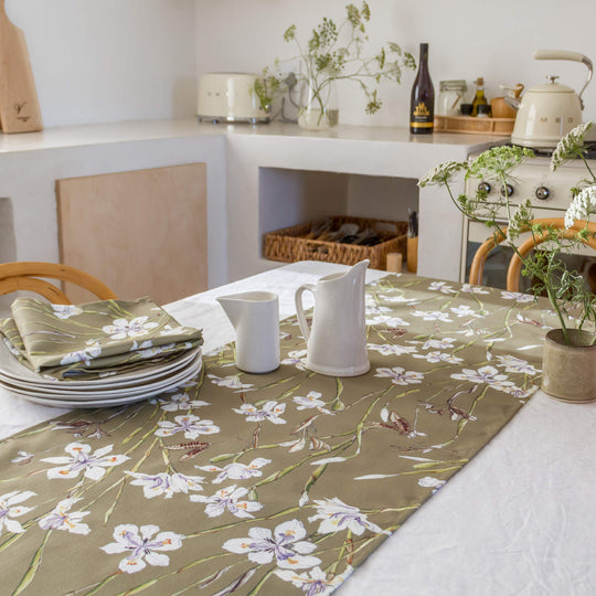 Divine Dietes Table Runner