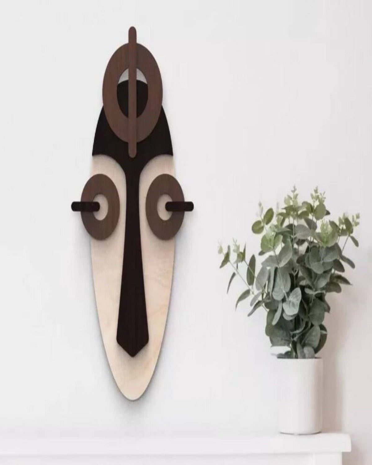 African mask wall decor